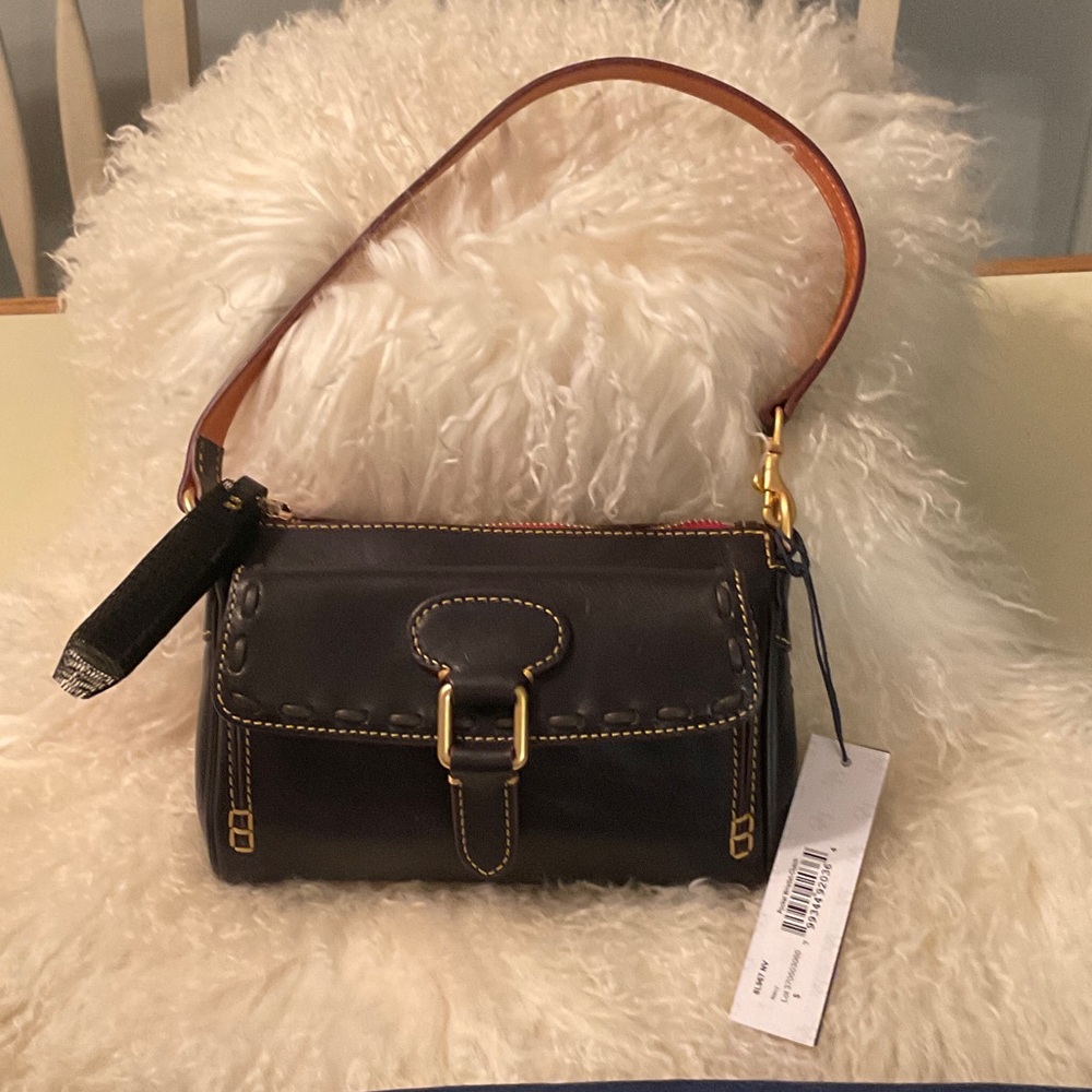 Dooney & Bourke Florentine Leather Pocket Wrislet Clutch * Navy.  NWT